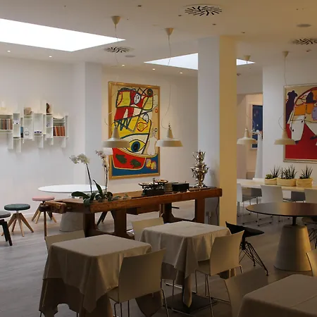 Bernina Ξενοδοχείο