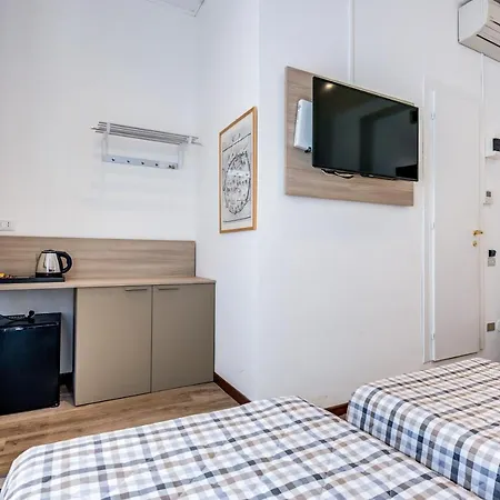 ベルニーナ ホテル